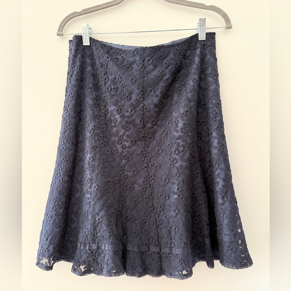 Cynthia Steffe Navy Floral Lace Skirt – Size 6 - Picture 4 of 12